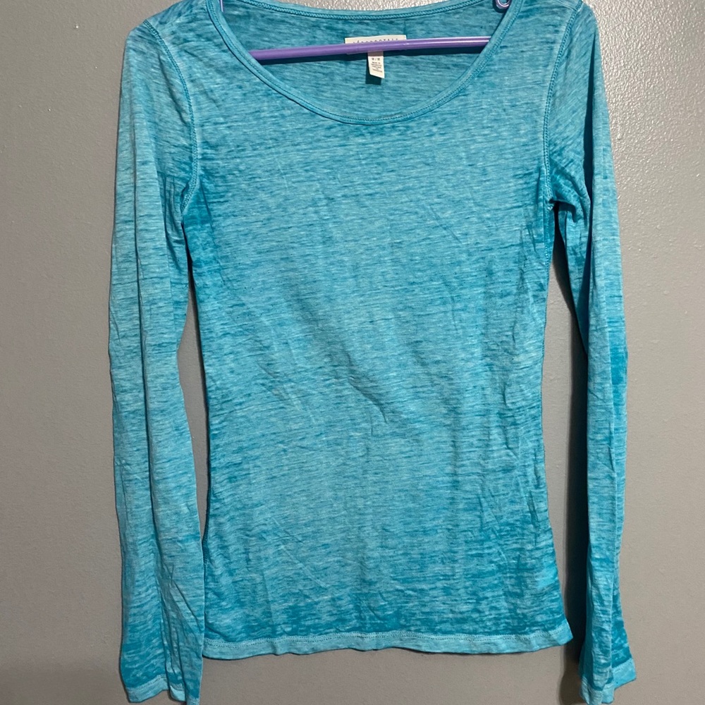 Aeropostale top